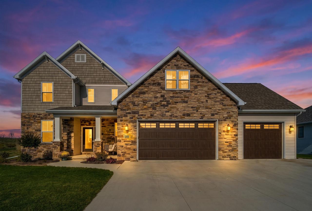 244 E Spartan Drive — photo
