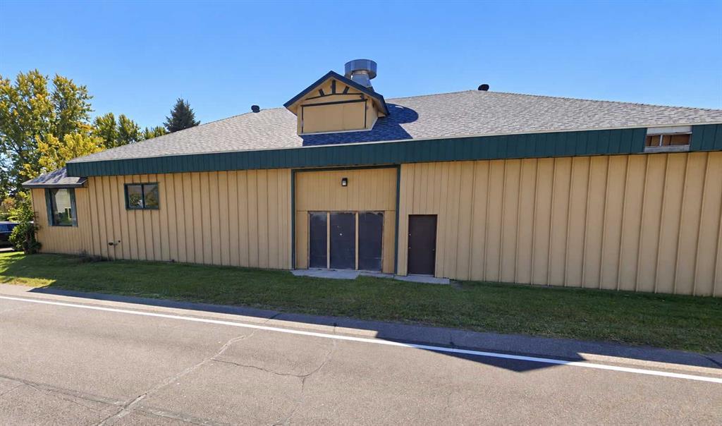 321 W Menomonie / Hwy 12 Street — photo