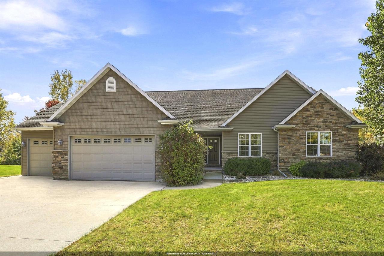 2701 E Glenhurst Lane — photo