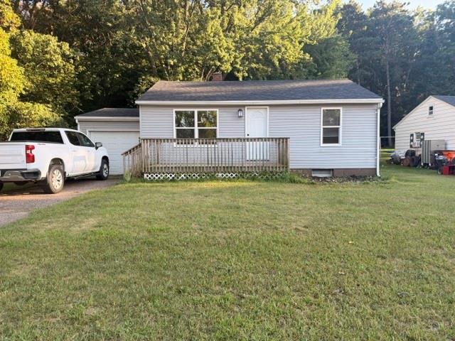903 Daniels Avenue — photo