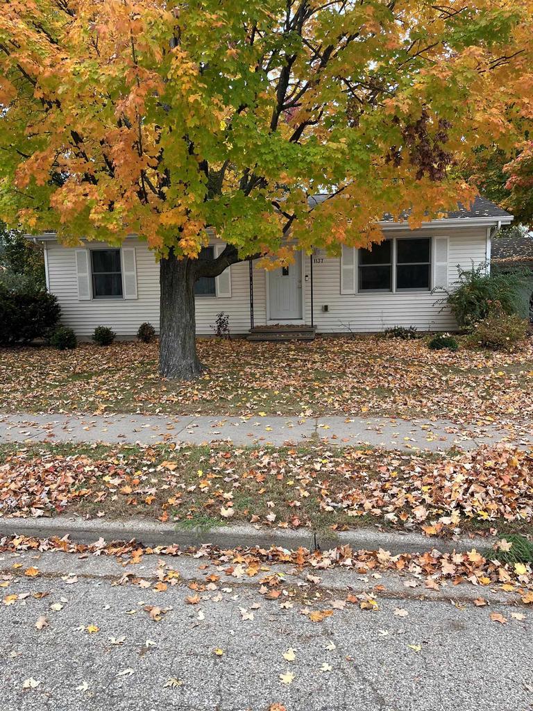1137 E Clarke Street — photo