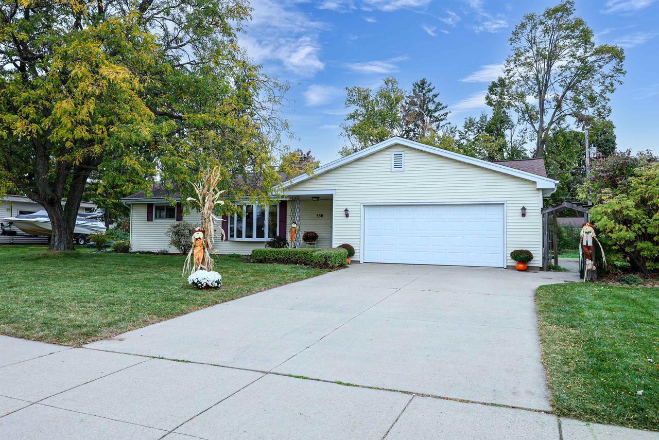 530 W Capitol Drive — photo