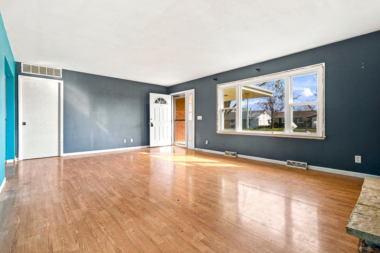 156 Anton Court, Fox Crossing, WI 54915 — photo 3