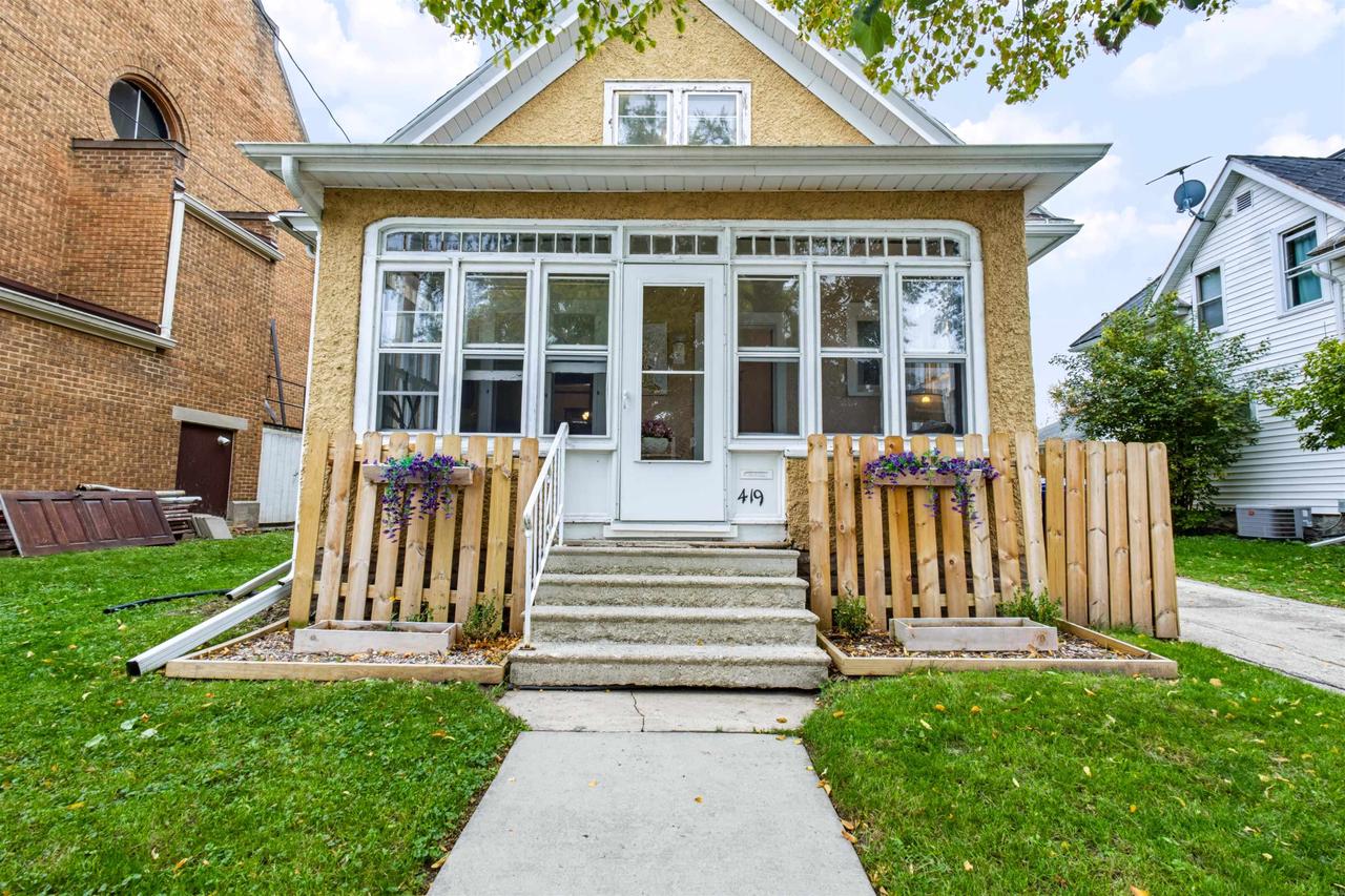 419 E Atlantic Street, Appleton, WI 54911 — photo 2