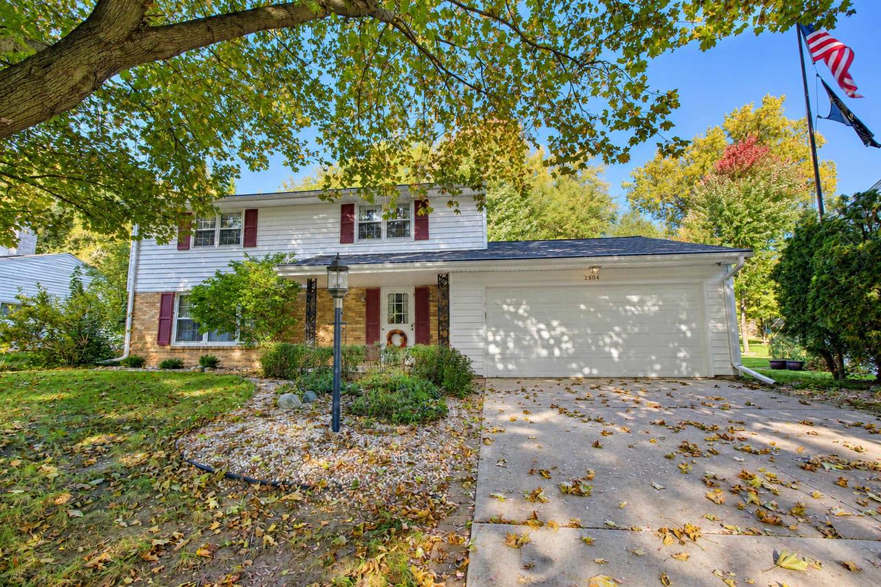 2504 Bittersweet Avenue — photo
