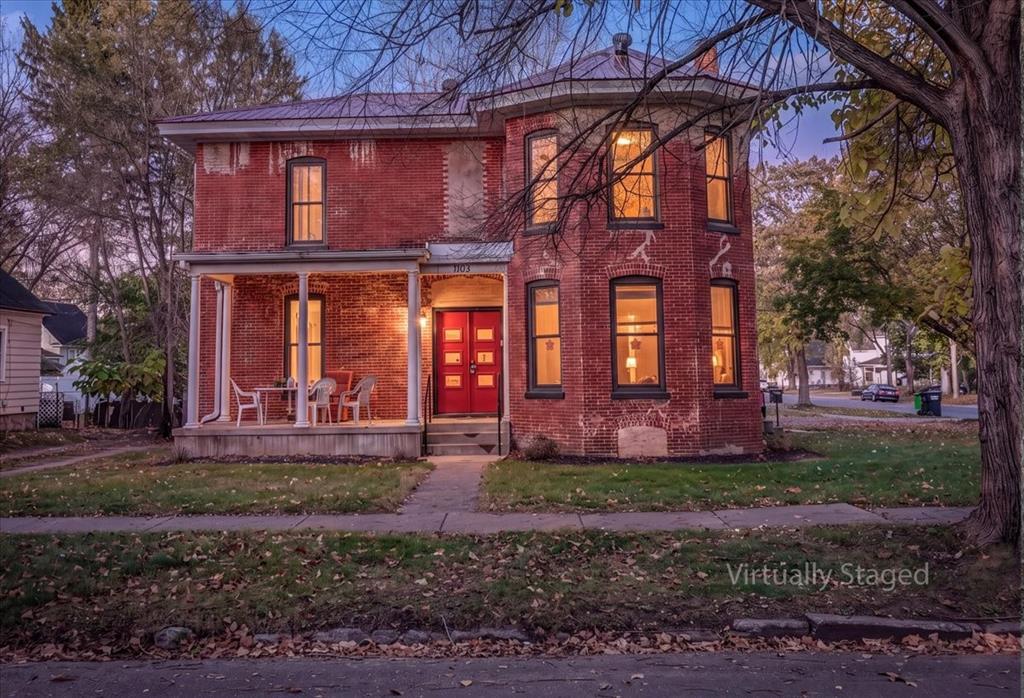 1103 E 8th Street — photo