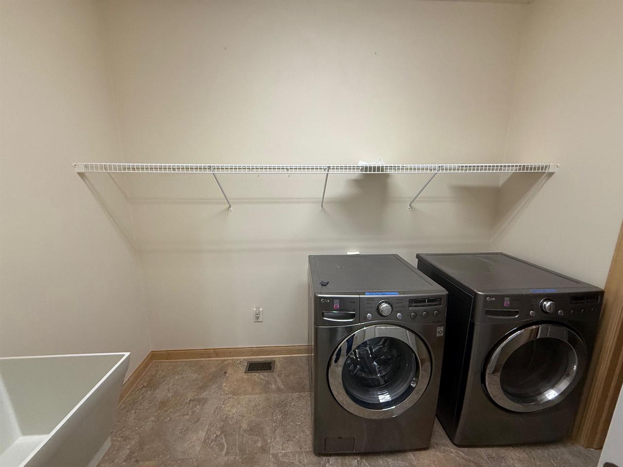 2475 E Glenhurst Lane, Appleton, WI 54913 — photo 3