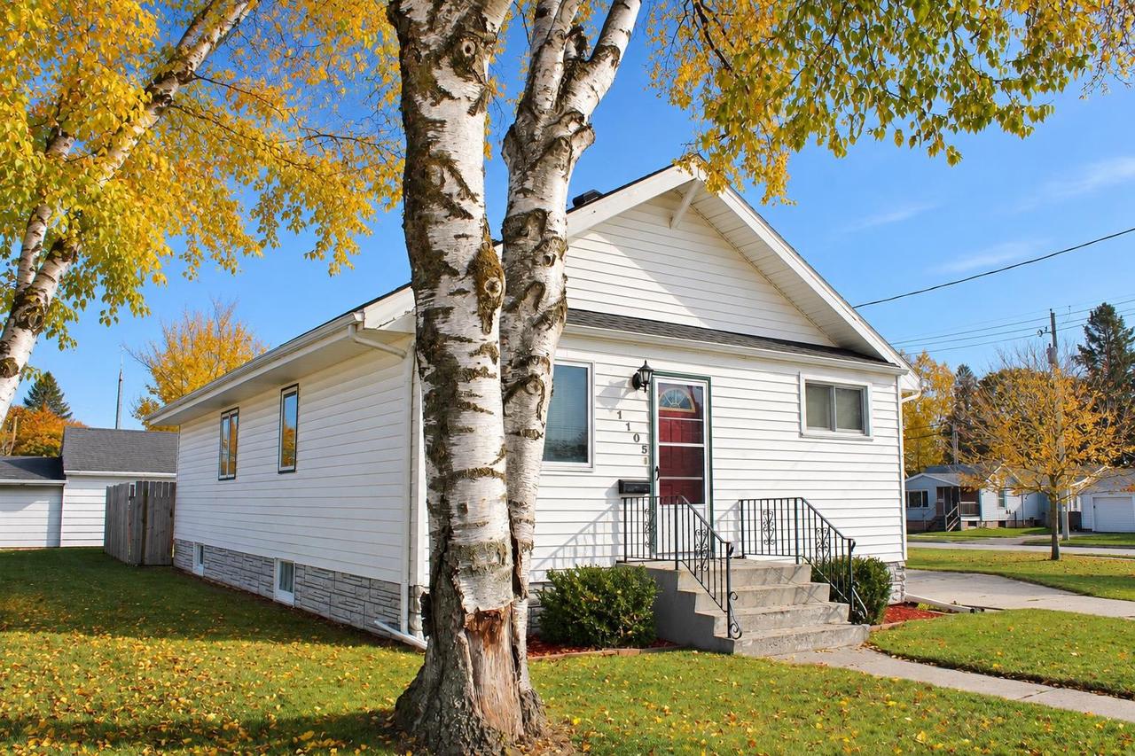 1105 Lowell Street, Two Rivers, WI 54241 — photo 2