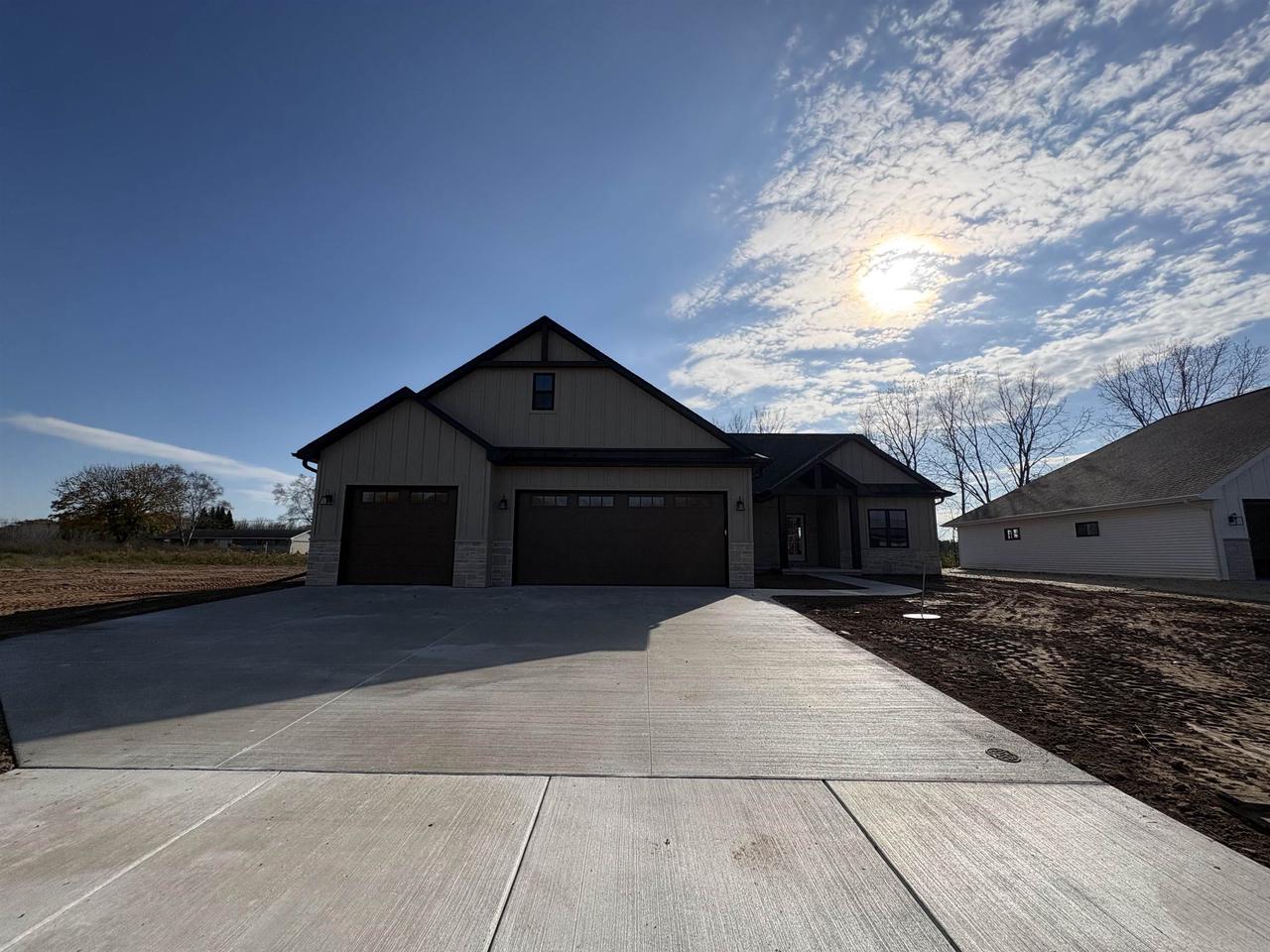 2988 Creekwood Drive — photo