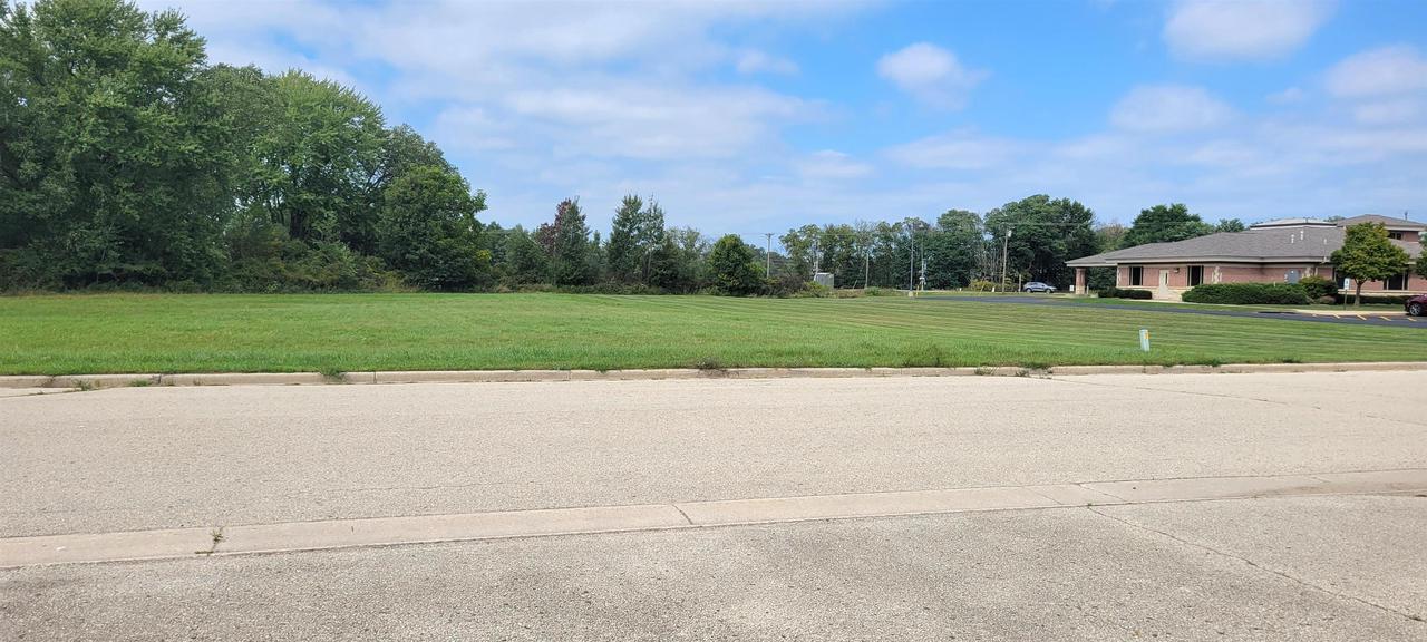 L2 Germantown Road — photo