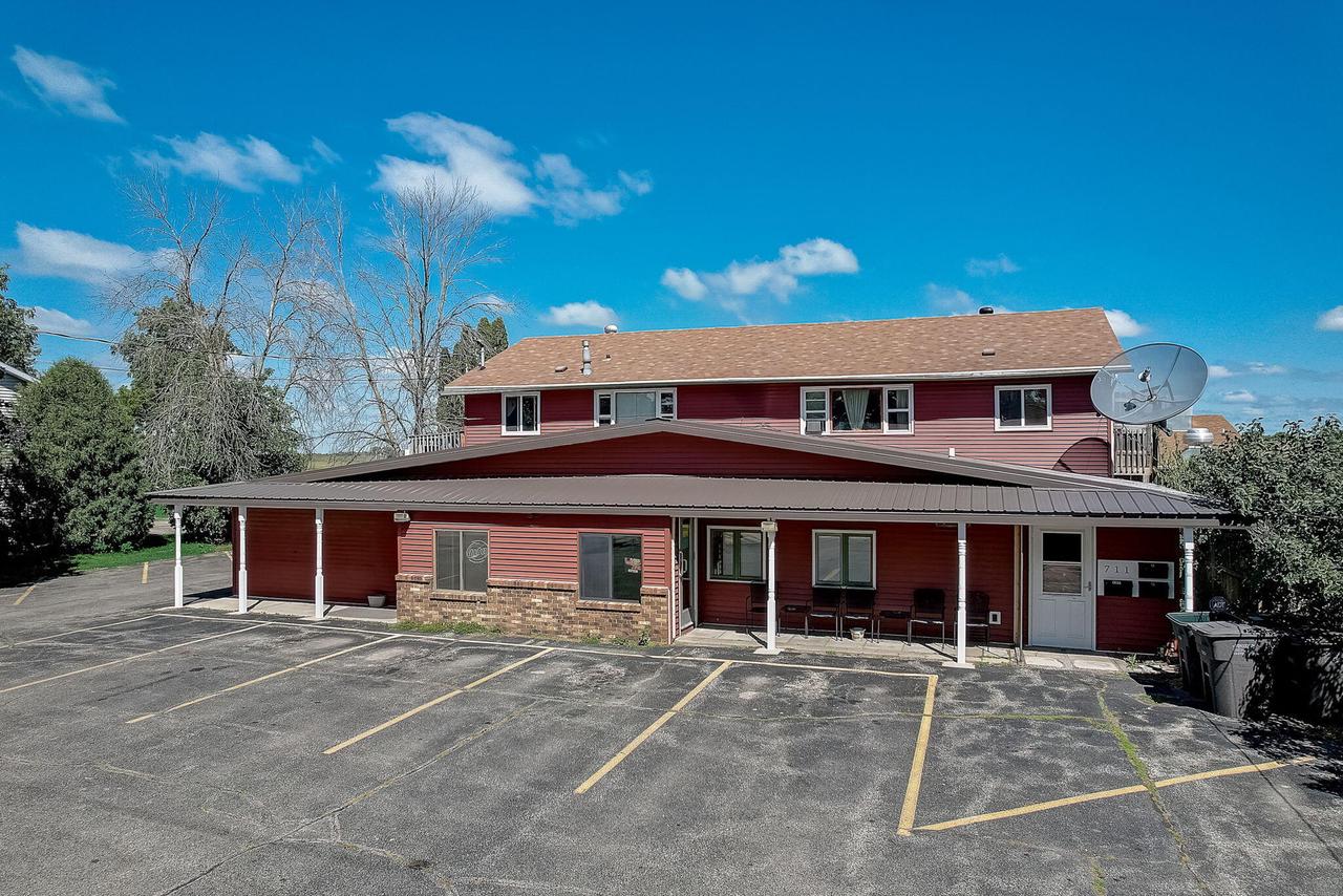 711 W Racine Street — photo