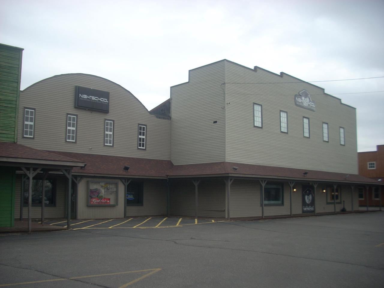 320 Ross Avenue Units 8 and 9 — photo