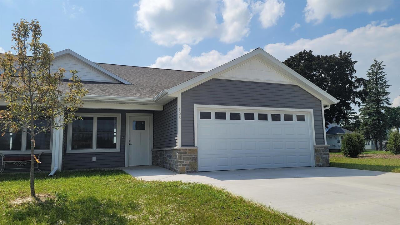 108 Edenview Drive — photo