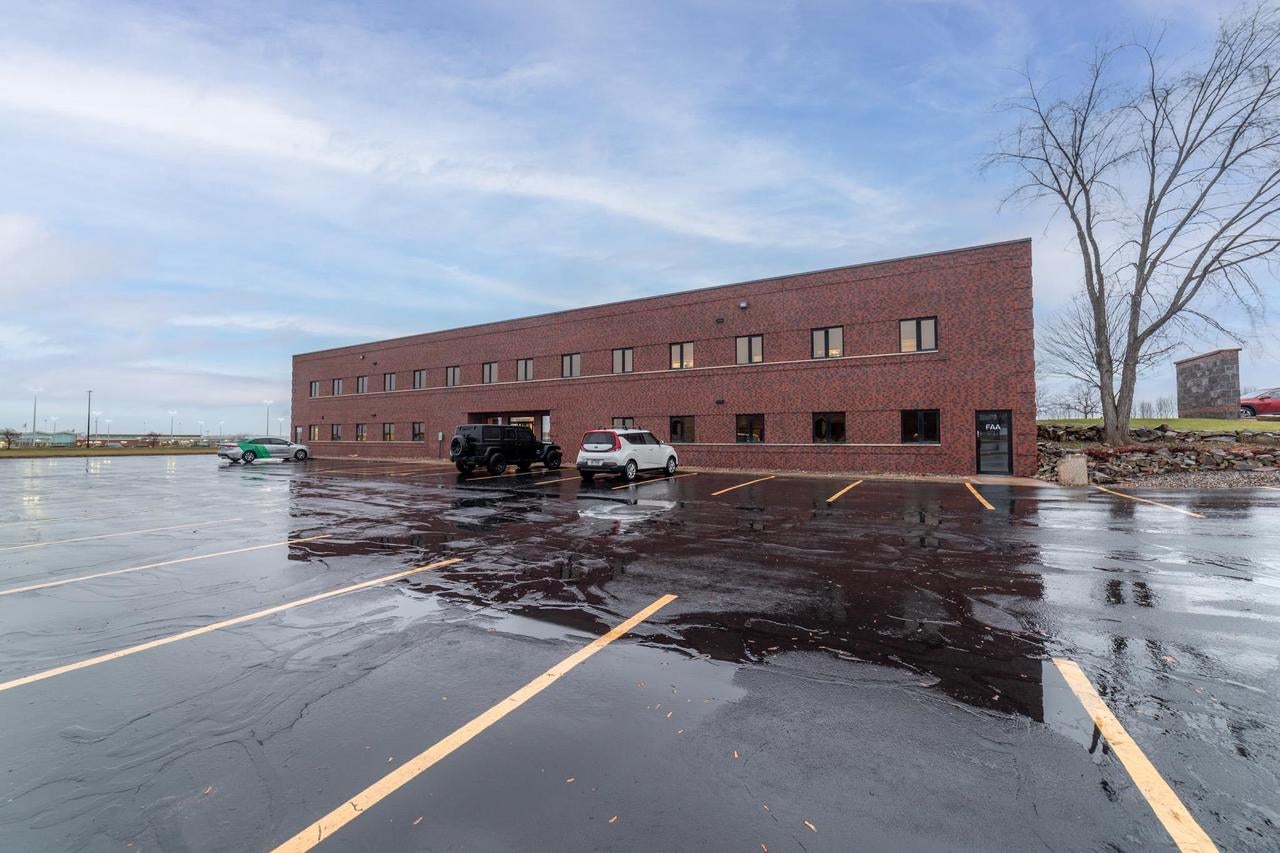 850 State Highway 153 Suite CD — photo