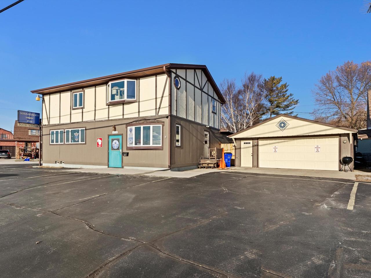 4220 Memorial DRIVE, Two Rivers, WI 54241 — photo 2