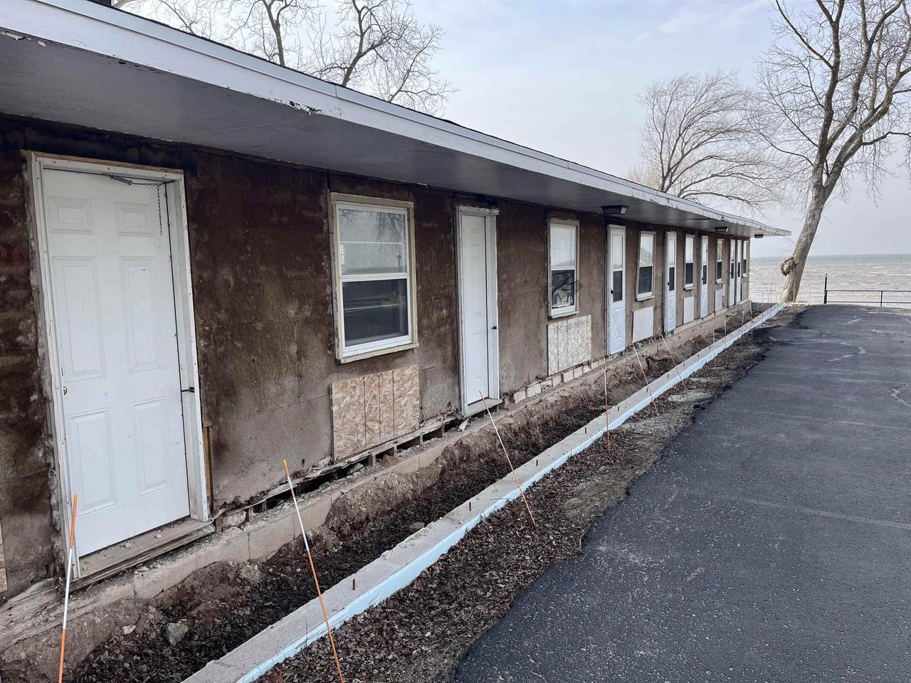 N8931 Cty Rd Dk 11,12,13 — photo