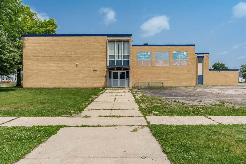 1033 Woodward Avenue — photo