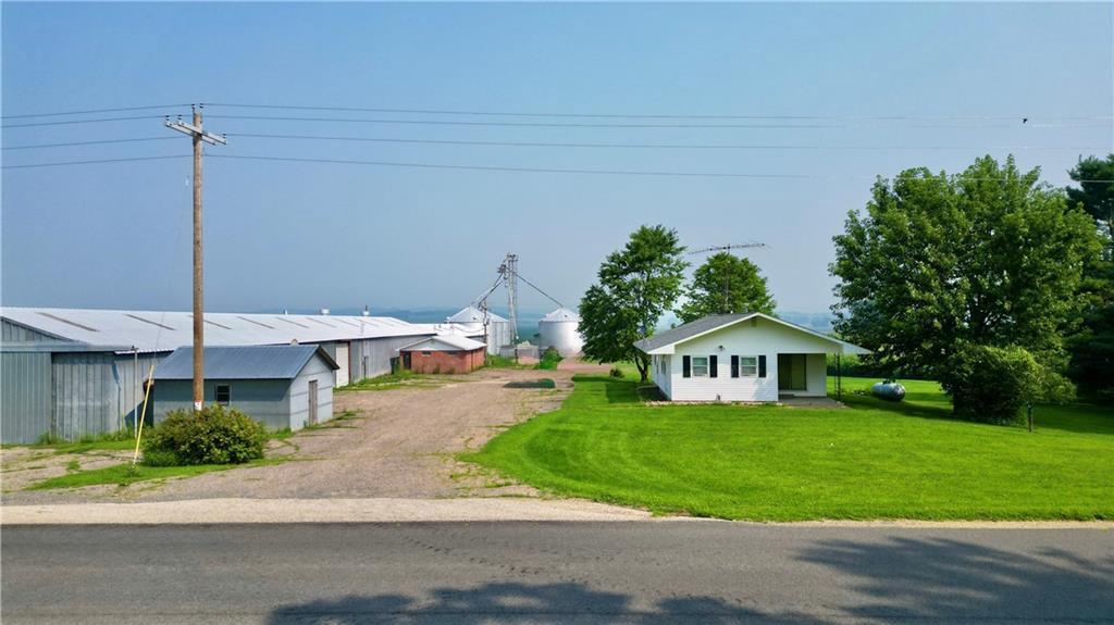 W1080 County Road a — photo