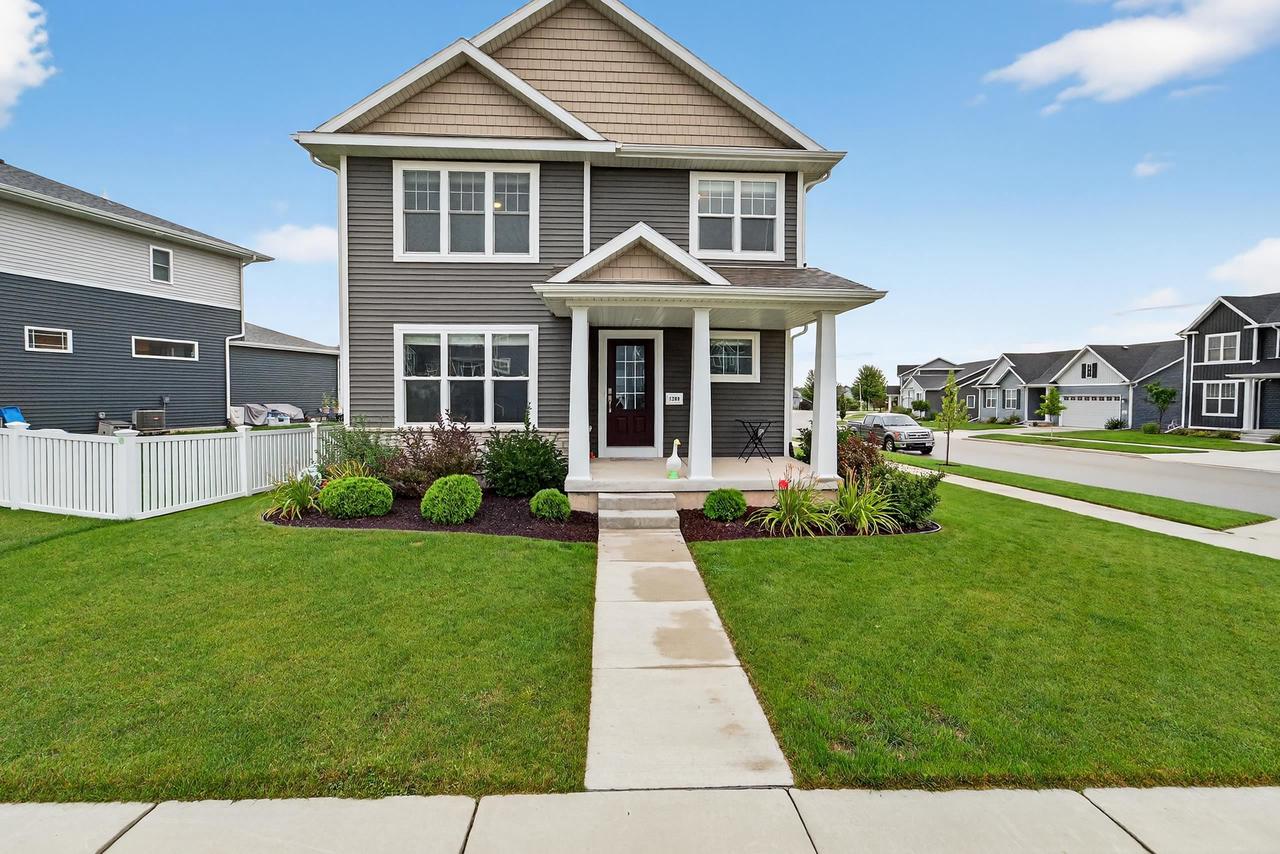1208 Merry Blossom Lane — photo