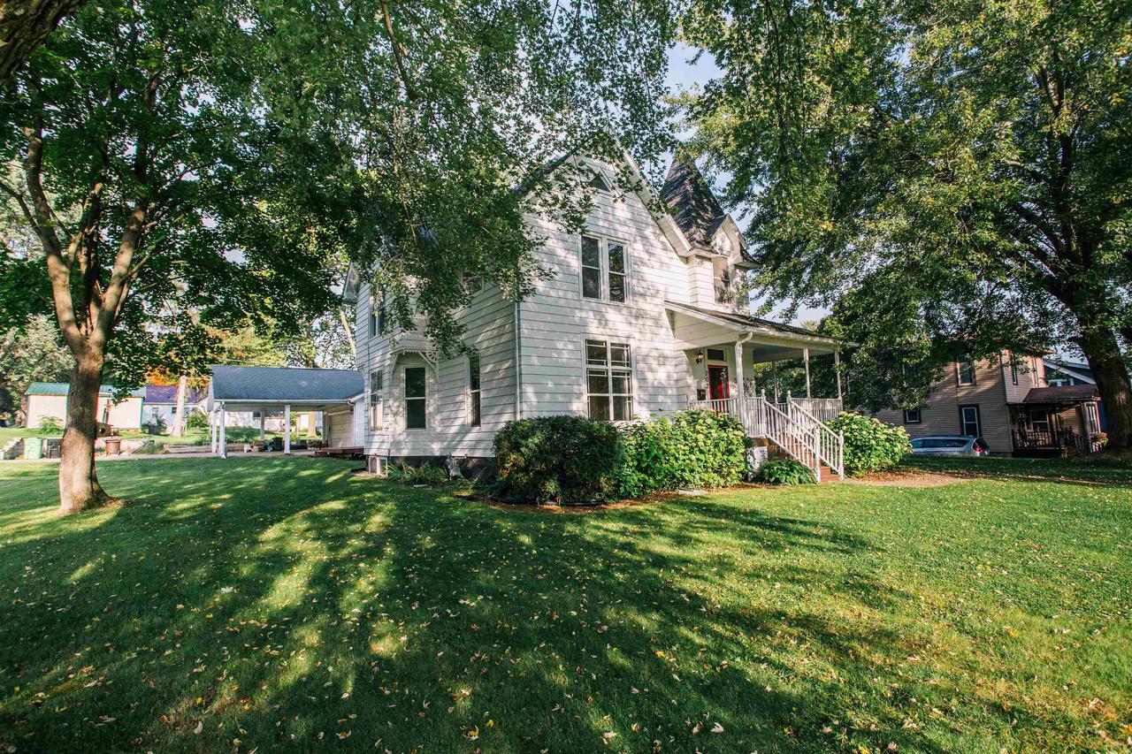 202 Clay Street — photo