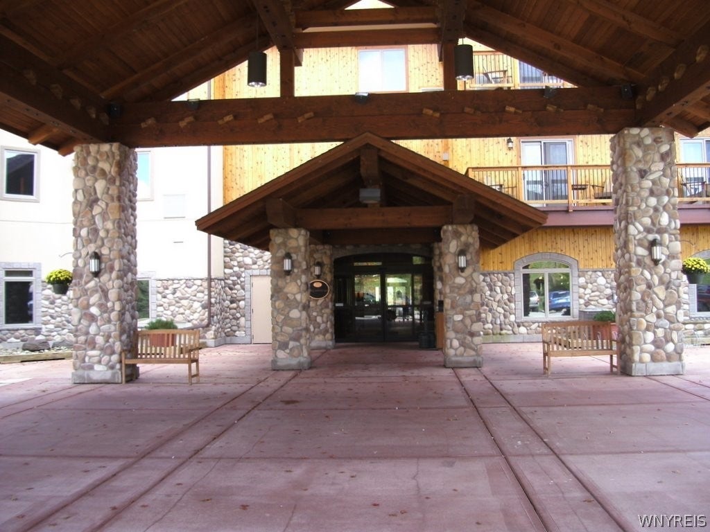 6447 Holiday Valley Road 306/308-3 — photo