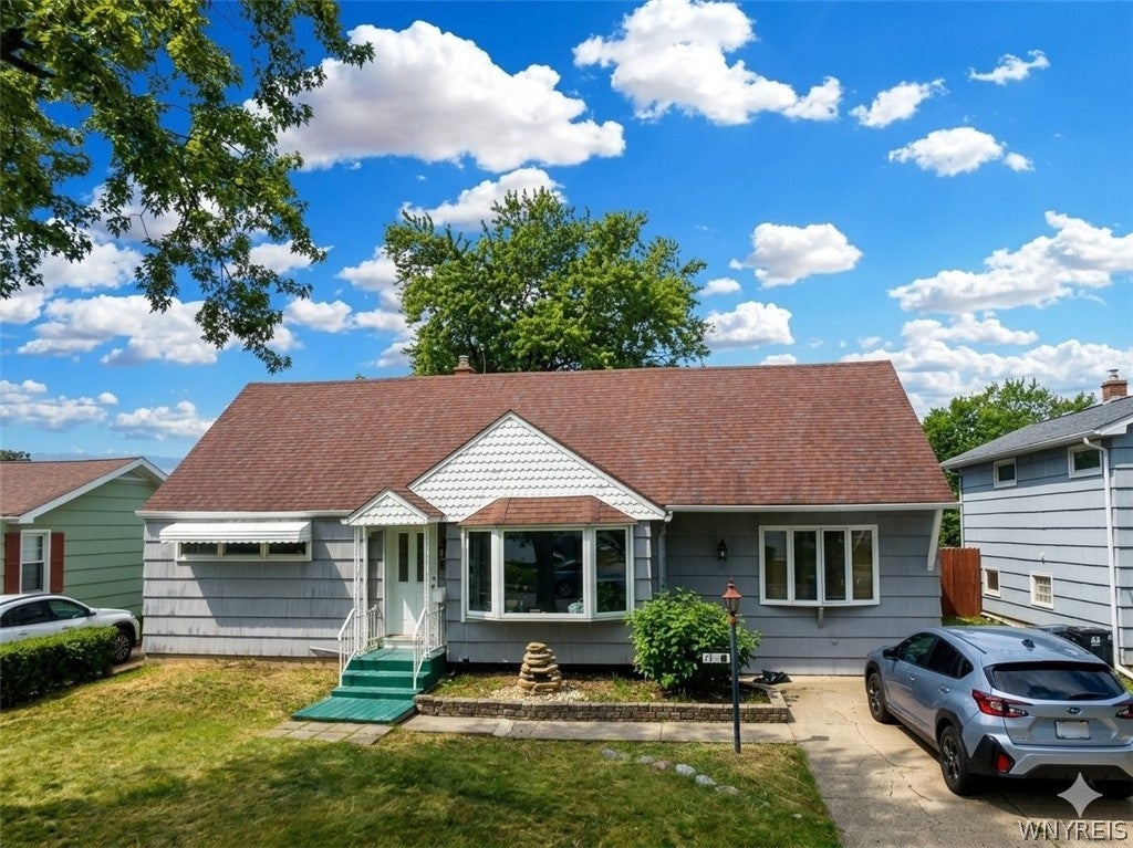 14 Dolphann Drive — photo
