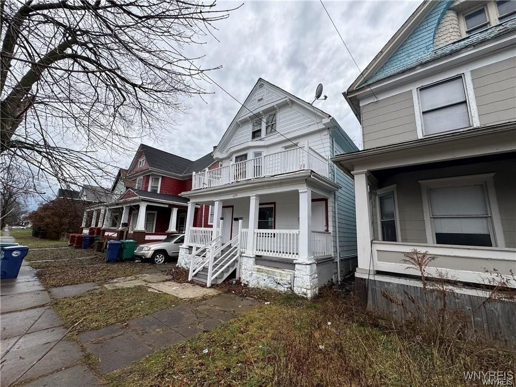 1825 Pierce Avenue 2 — photo