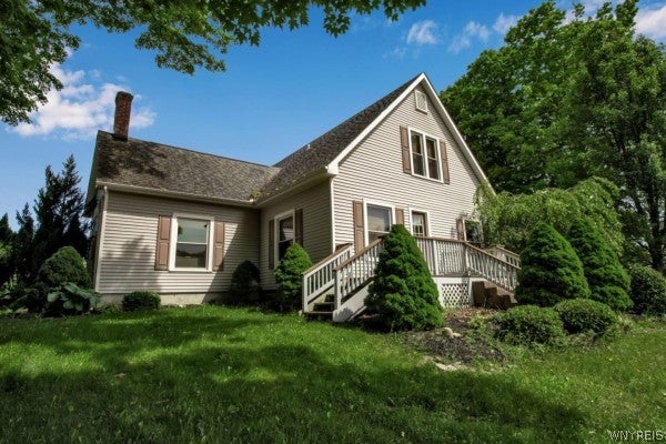 6178 Route 242 E — photo