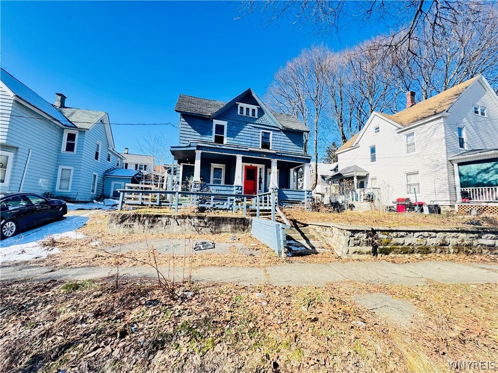 51 Bowen Street — photo