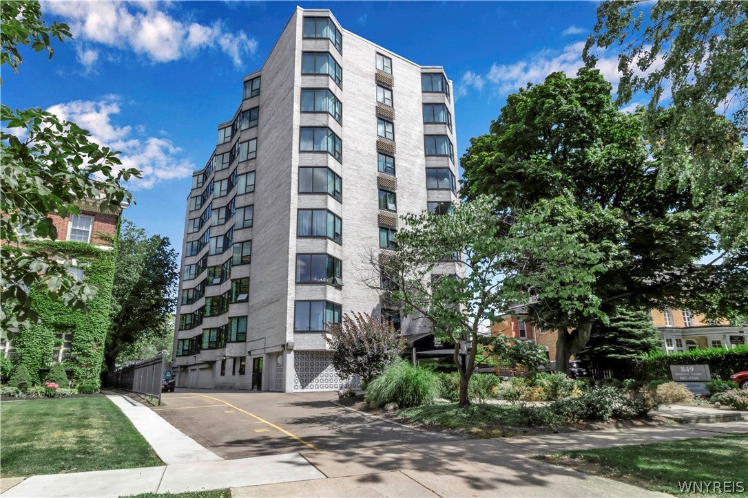 849 Delaware Avenue 406 — photo