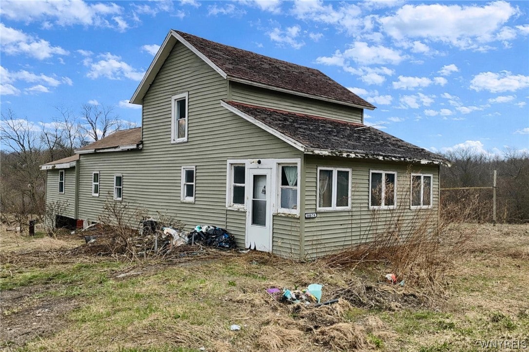10078 Route 16 — photo