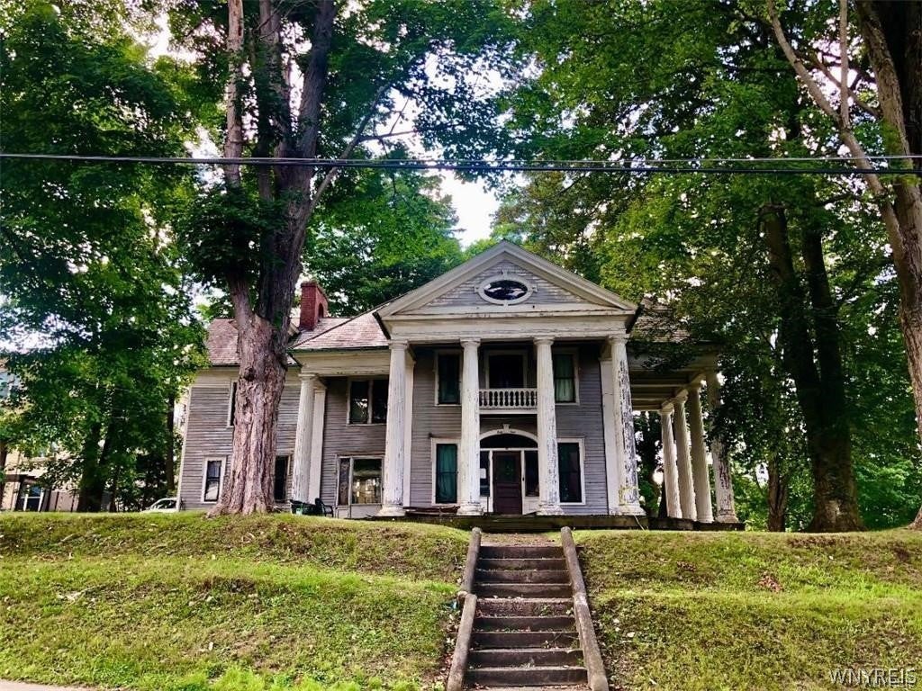 44 S Main Street — photo