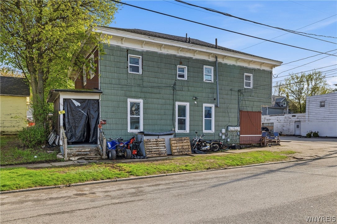 98 Washington Street — photo