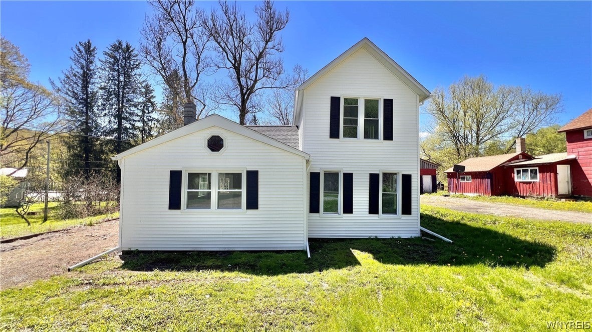 5377 Tolan Road — photo