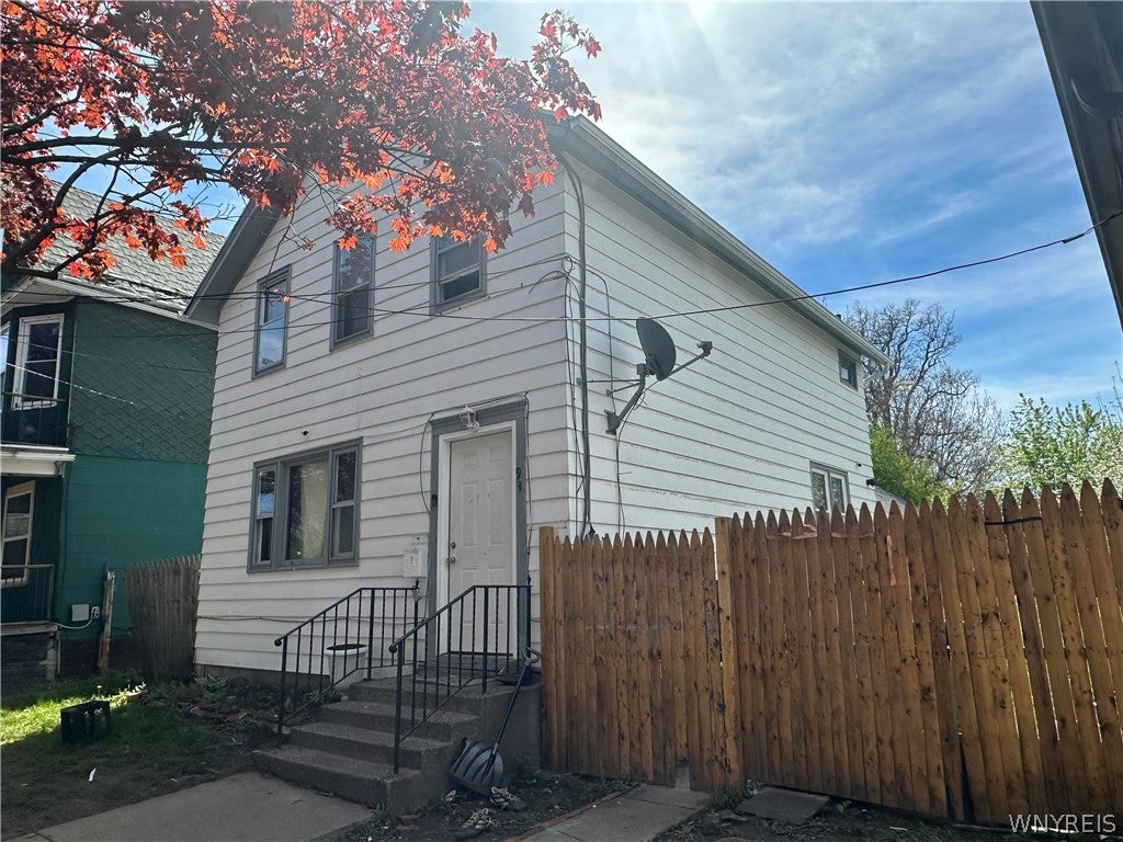 93 Farmer Street — photo