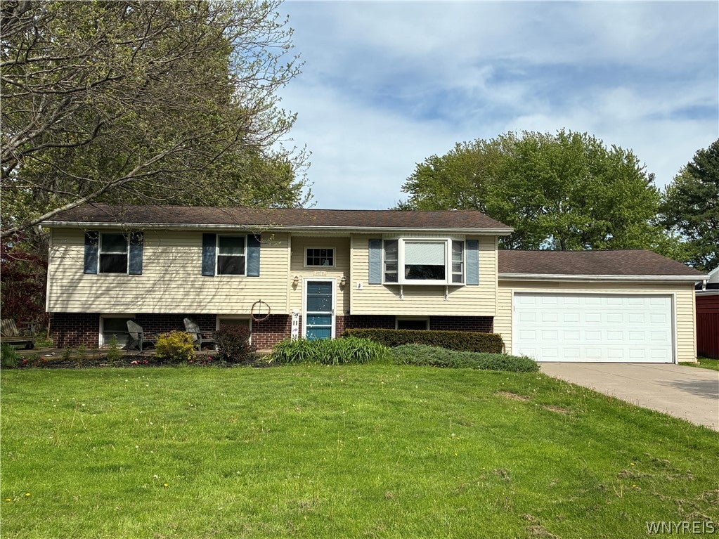 3979 Ridgelea Drive — photo