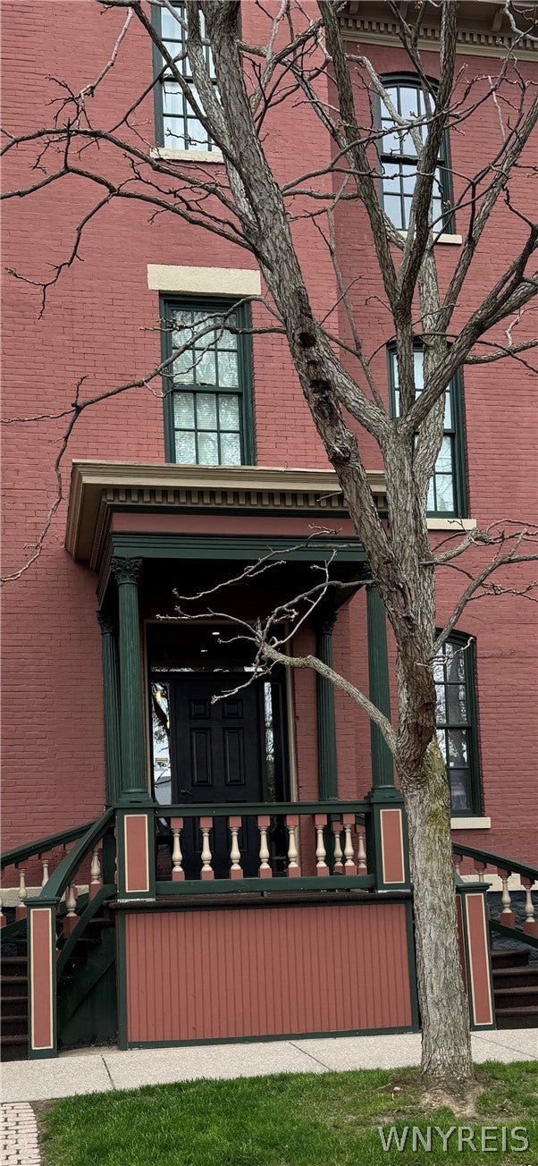 125 Edward Street 1C — photo