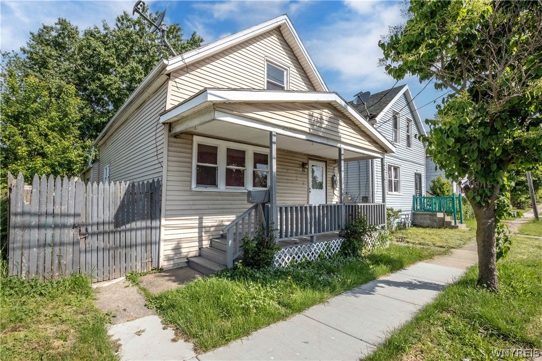88 Lewis Street — photo