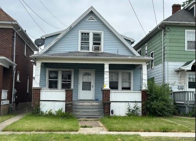 2409 Woodlawn Avenue — photo