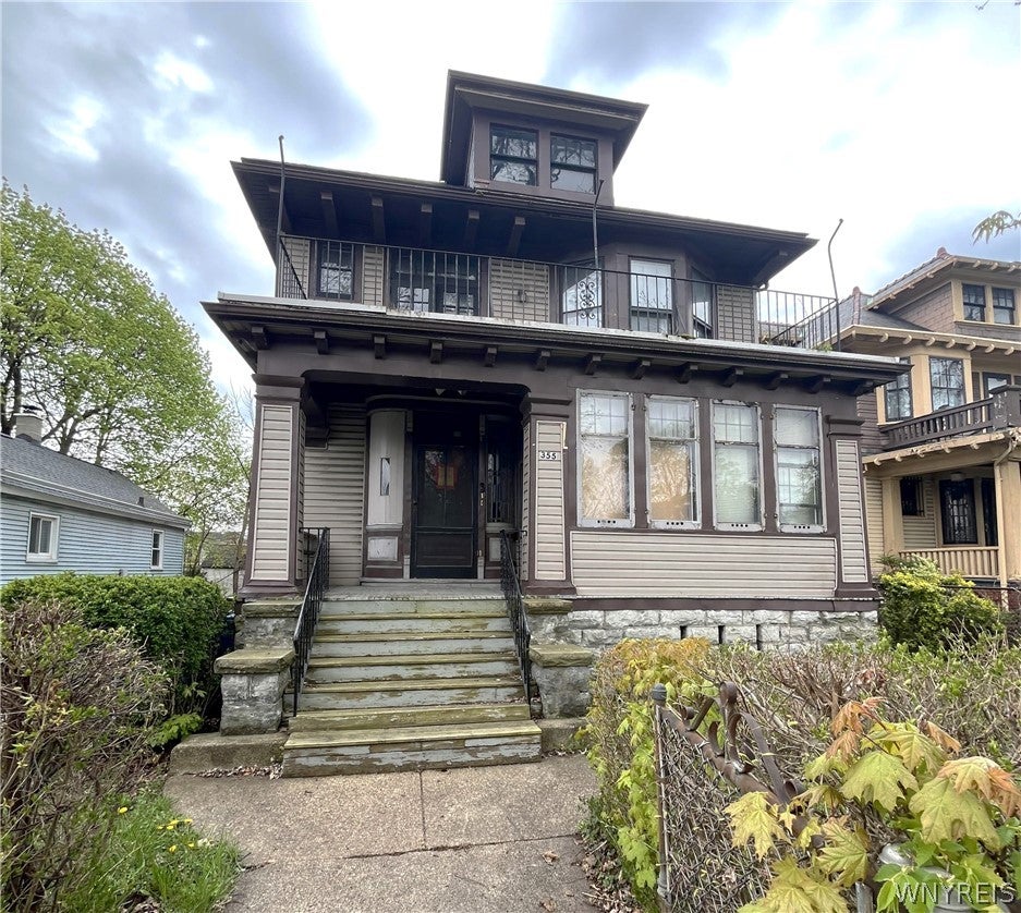 355 High Street — photo