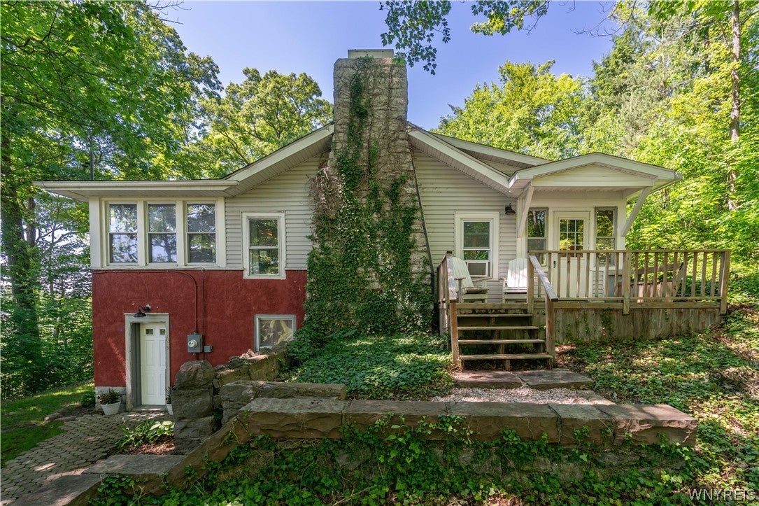 7075 S Abbott Road — photo