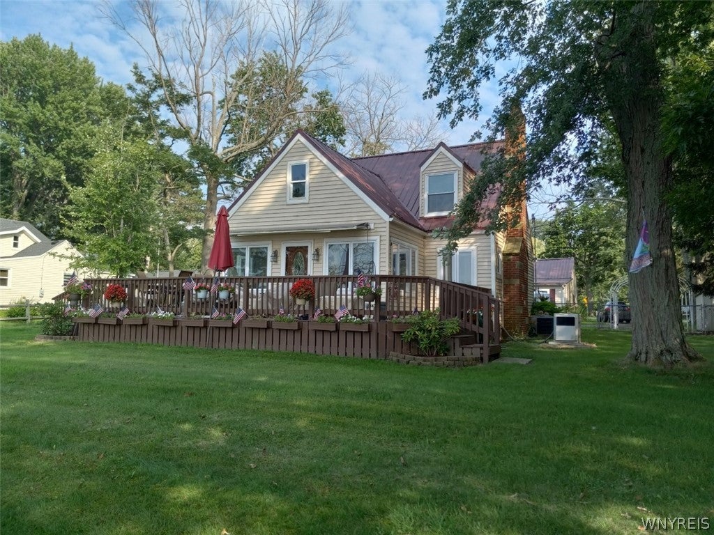 9802 Shorecliff Road — photo