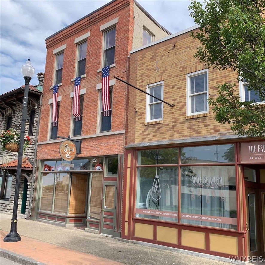 12 W Main Street — photo