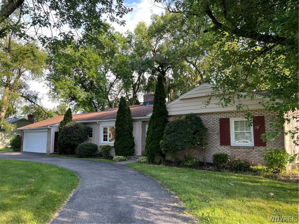 421 Morgan Drive — photo
