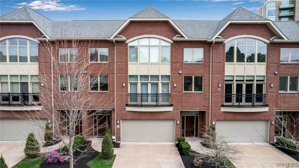 37 Ojibwa Circle — photo