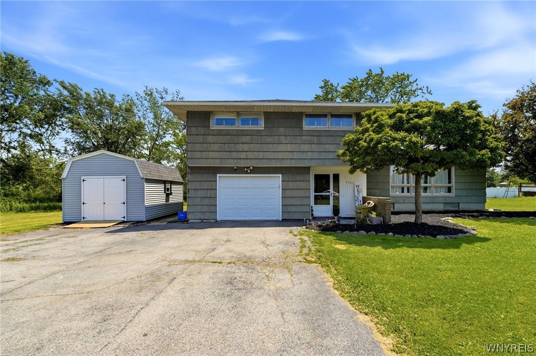 4091 Millersport Highway — photo