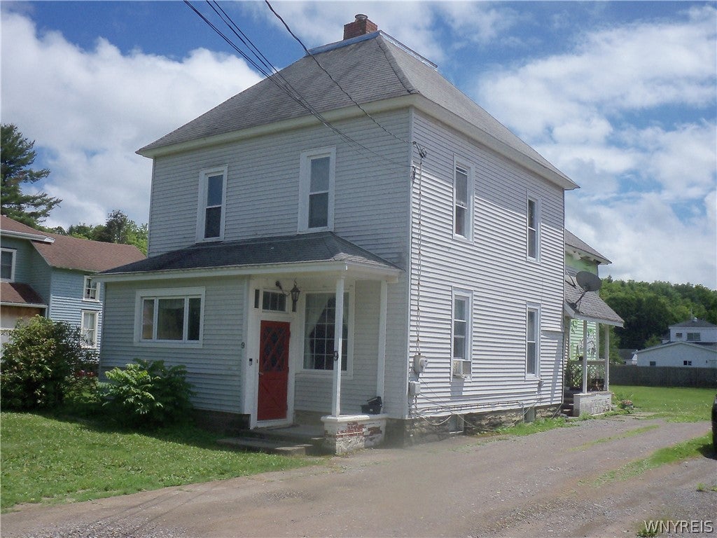 9 2nd Avenue — photo