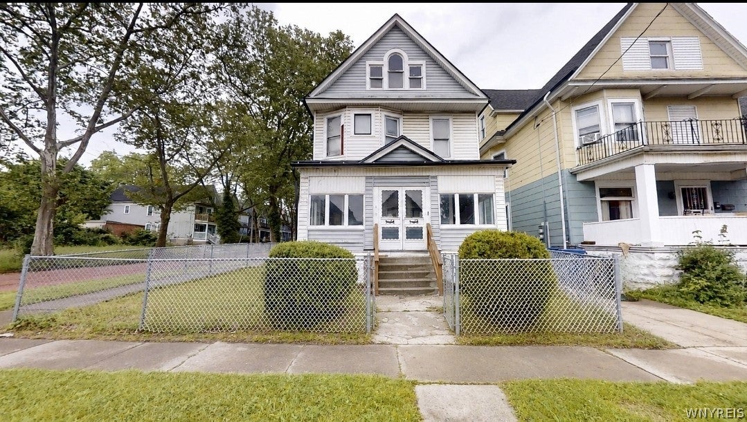 445 Northampton Street — photo