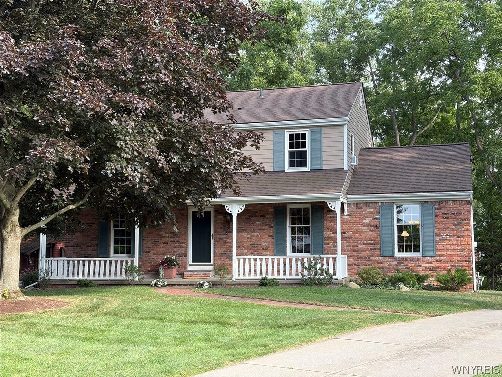 1215 Carriage Drive — photo