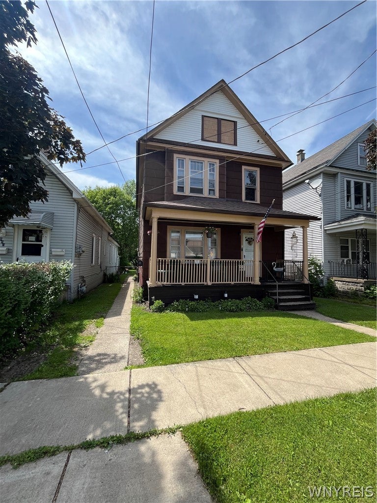 444 Schiller Street — photo